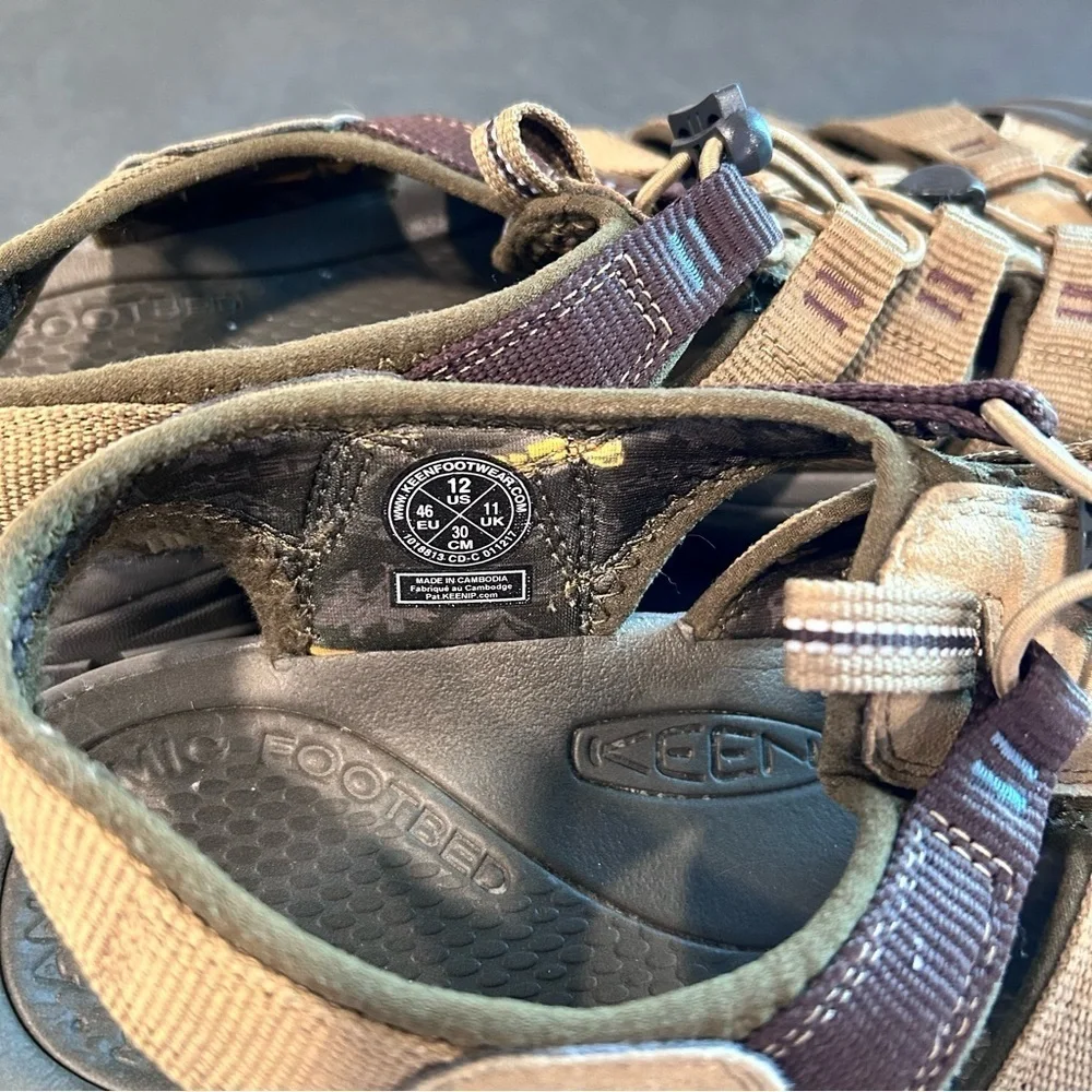 Keen sz 12 men’s Brown Outdoor Sandals